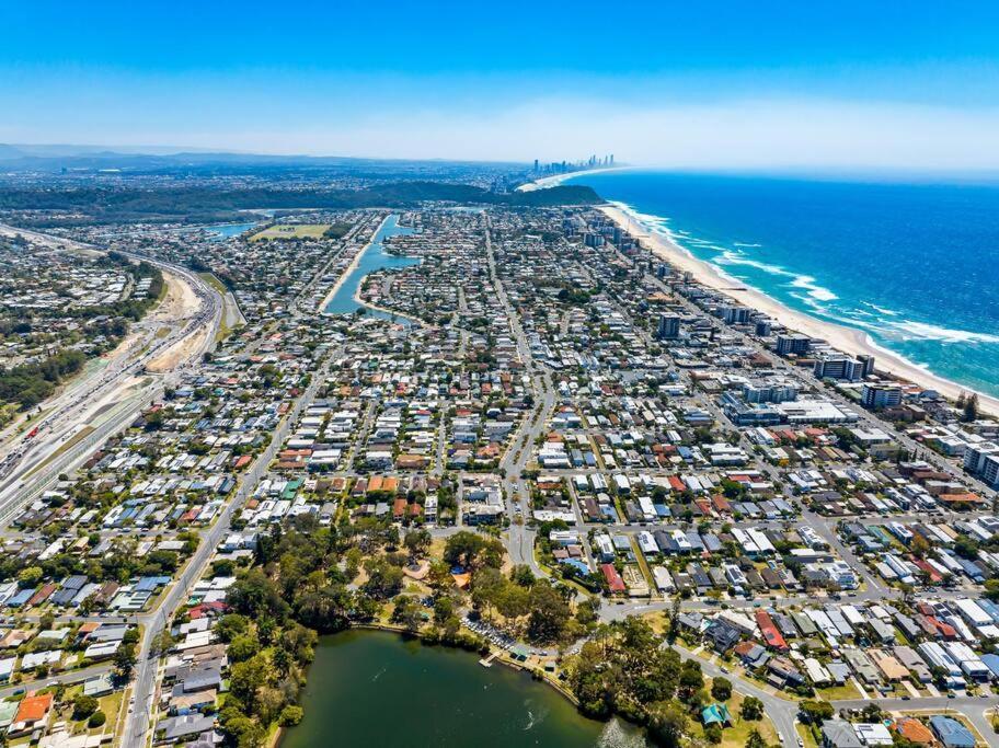 Samuel Grove Apartamento Gold Coast Exterior foto